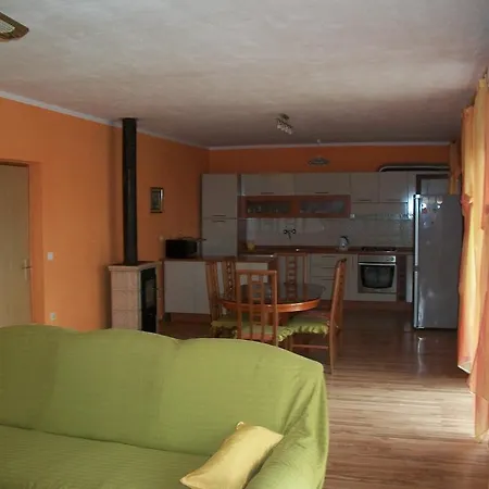 Apartment Luka
